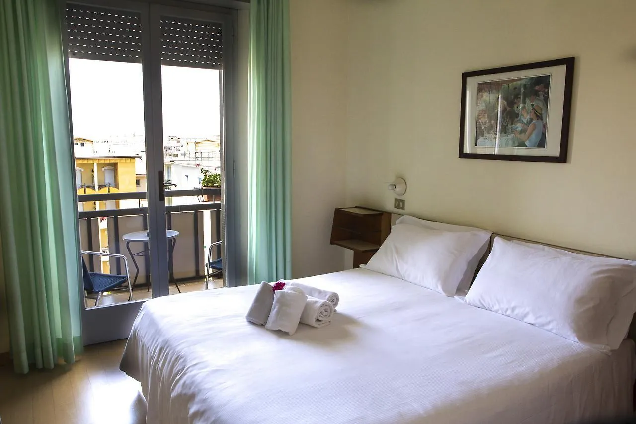 Hotel Miramare Et De La Ville Rimini 3*,  Italy