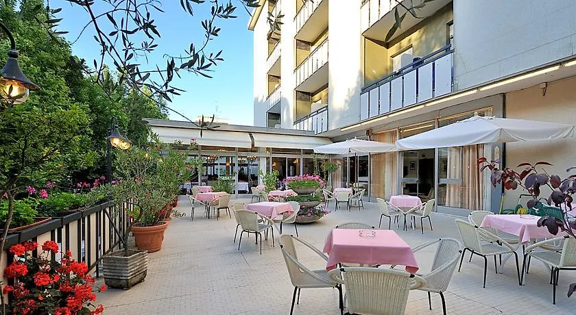 Hotel Miramare Et De La Ville Rimini
